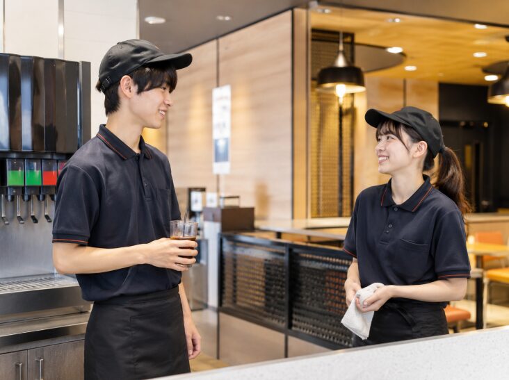 ファストフードバイト女子と仲良くなる方法とLINE交換術